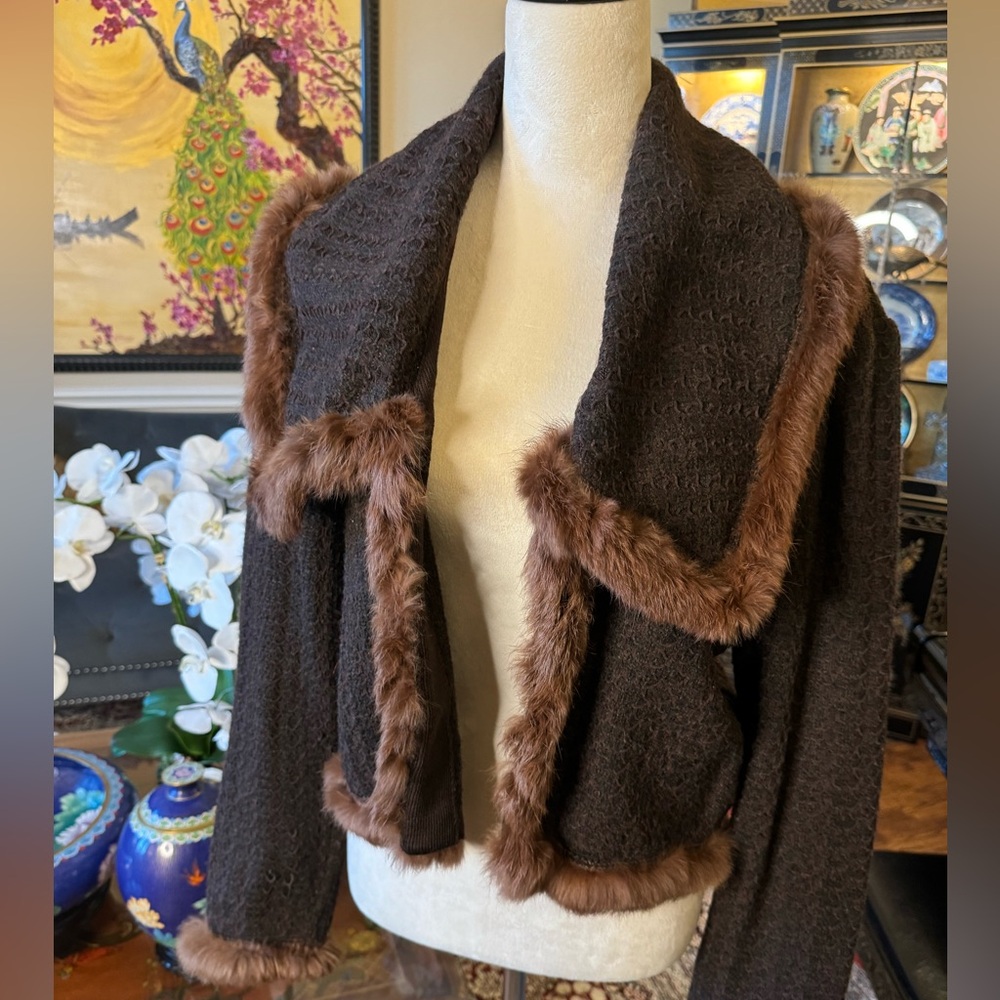 St John Couture knit blazer/jacket with faux fur trim size 10